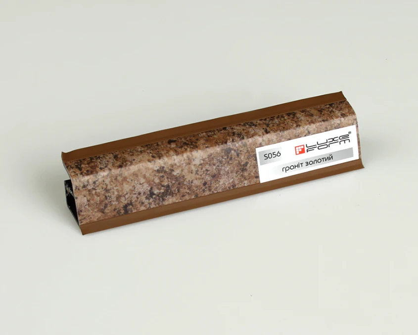 Плінтус кухонний LuxeForm 118 4200 мм S056 Граніт золотий 96116