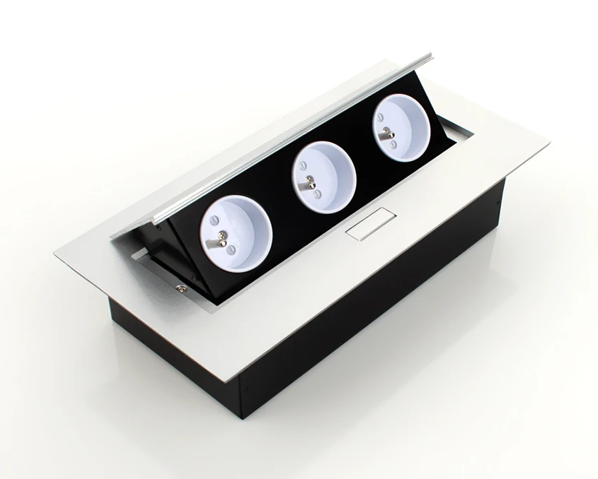 Подовжувач GTV AE-PB03GU-53 French 3 розетки Алюміній(Розпродаж)