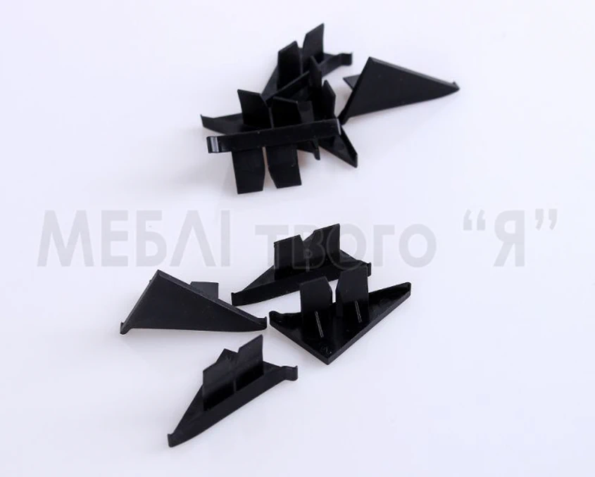 Для плінтуса Rehau 112 Заглушка ліва 98104 Чорна