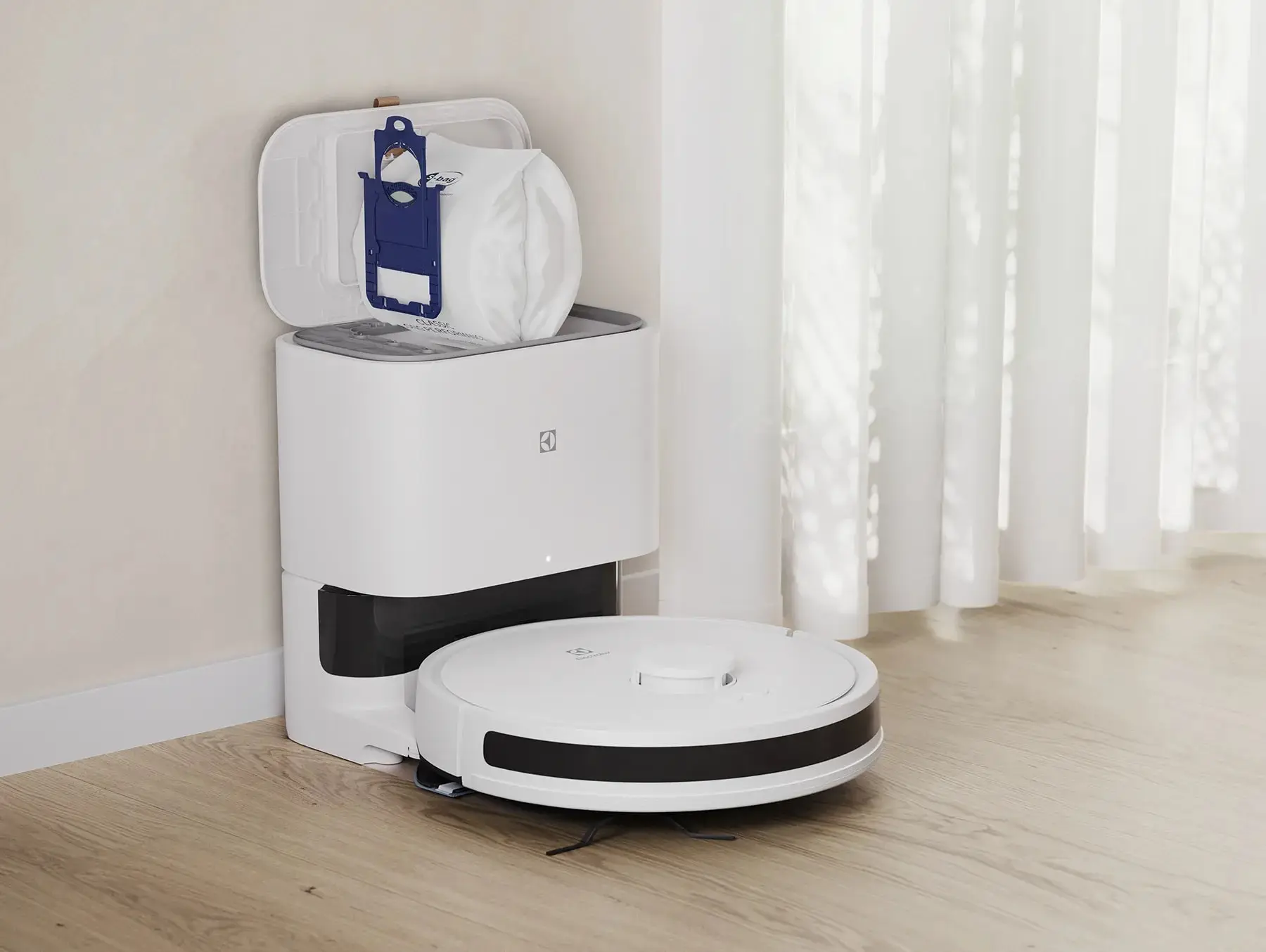 Робот-пилосос Electrolux, h=10см, вологе прибирання, конт пил -0.3л, вода -0.3л, автон. робота до 14 - 2